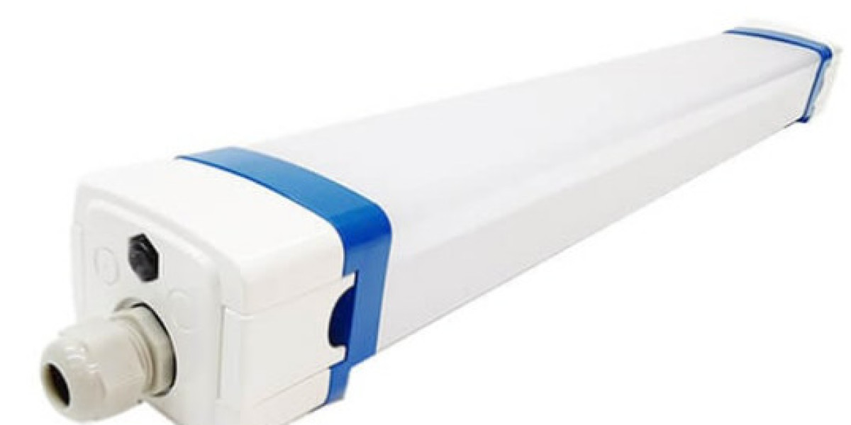 Triproof Fixture Advantages with cigelighting for Industrial Spaces